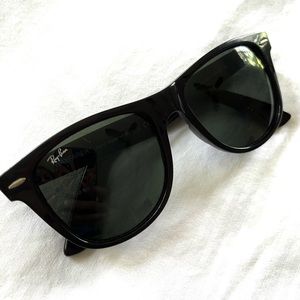 Ray-Ban WAYFARER 😎